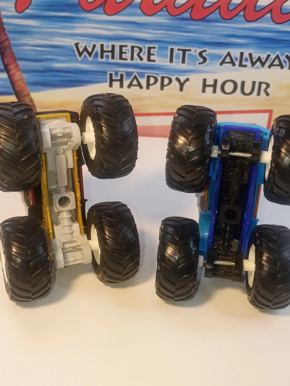Lot Of 2 Hot Wheels Monster Jam Trucks (Nacho Mammas & Bread Boyz ) 1/64 Scale